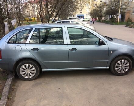 Серый Шкода Фабия, объемом двигателя 1.4 л и пробегом 275 тыс. км за 3300 $, фото 3 на Automoto.ua