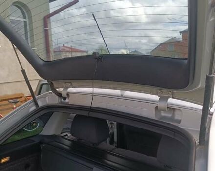 Серый Шкода Фабия, объемом двигателя 1.39 л и пробегом 240 тыс. км за 4200 $, фото 17 на Automoto.ua