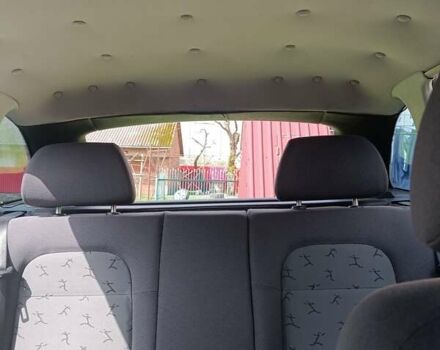 Серый Шкода Фабия, объемом двигателя 1.39 л и пробегом 240 тыс. км за 4200 $, фото 11 на Automoto.ua