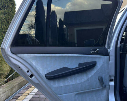 Серый Шкода Фабия, объемом двигателя 1.4 л и пробегом 189 тыс. км за 2950 $, фото 14 на Automoto.ua