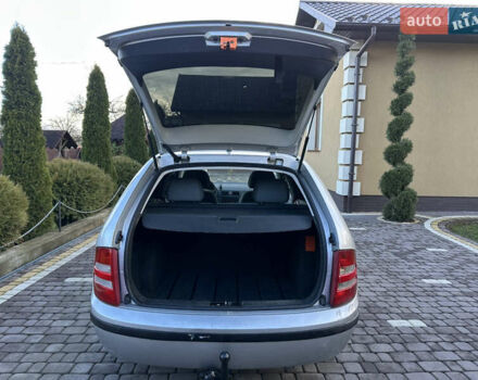 Серый Шкода Фабия, объемом двигателя 1.4 л и пробегом 189 тыс. км за 2950 $, фото 16 на Automoto.ua