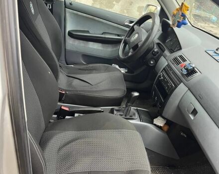 Сірий Шкода Фабія, об'ємом двигуна 1.9 л та пробігом 250 тис. км за 3100 $, фото 4 на Automoto.ua