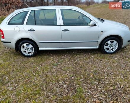 Сірий Шкода Фабія, об'ємом двигуна 1.4 л та пробігом 196 тис. км за 4900 $, фото 4 на Automoto.ua