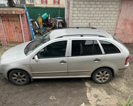 Сірий Шкода Фабія, об'ємом двигуна 1.9 л та пробігом 250 тис. км за 3100 $, фото 3 на Automoto.ua