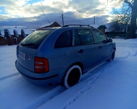 Сірий Шкода Фабія, об'ємом двигуна 1.4 л та пробігом 225 тис. км за 3900 $, фото 4 на Automoto.ua