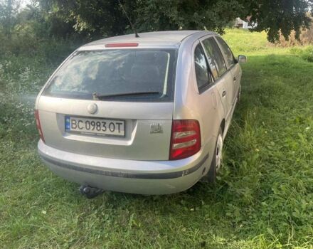 Сірий Шкода Фабія, об'ємом двигуна 1.4 л та пробігом 150 тис. км за 2300 $, фото 1 на Automoto.ua