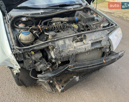 Серый Шкода Фабия, объемом двигателя 1.4 л и пробегом 300 тыс. км за 1850 $, фото 24 на Automoto.ua