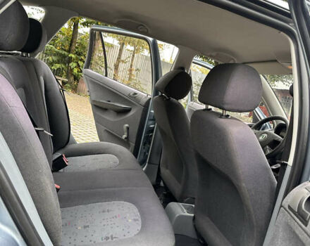 Серый Шкода Фабия, объемом двигателя 1.4 л и пробегом 295 тыс. км за 2750 $, фото 12 на Automoto.ua