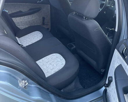 Сірий Шкода Фабія, об'ємом двигуна 1.39 л та пробігом 298 тис. км за 4700 $, фото 21 на Automoto.ua