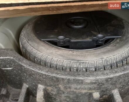 Сірий Шкода Фабія, об'ємом двигуна 1.39 л та пробігом 195 тис. км за 3400 $, фото 7 на Automoto.ua