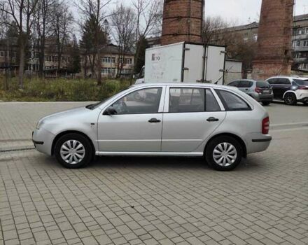 Сірий Шкода Фабія, об'ємом двигуна 1.39 л та пробігом 242 тис. км за 3249 $, фото 6 на Automoto.ua