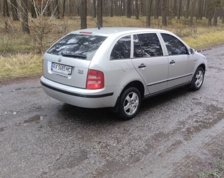 Сірий Шкода Фабія, об'ємом двигуна 1.4 л та пробігом 219 тис. км за 3350 $, фото 1 на Automoto.ua