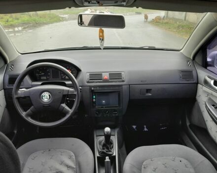 Серый Шкода Фабия, объемом двигателя 1.4 л и пробегом 250 тыс. км за 2200 $, фото 6 на Automoto.ua