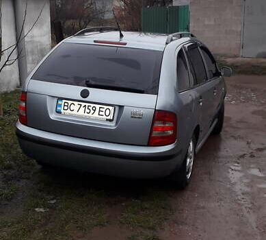 Серый Шкода Фабия, объемом двигателя 1.4 л и пробегом 300 тыс. км за 2900 $, фото 12 на Automoto.ua