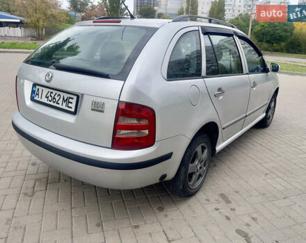 Серый Шкода Фабия, объемом двигателя 1.4 л и пробегом 247 тыс. км за 3900 $, фото 2 на Automoto.ua