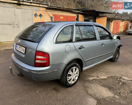 Серый Шкода Фабия, объемом двигателя 1.4 л и пробегом 300 тыс. км за 1850 $, фото 6 на Automoto.ua
