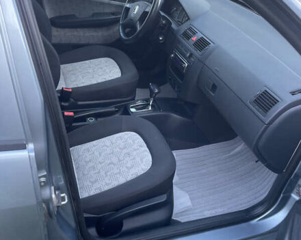 Сірий Шкода Фабія, об'ємом двигуна 1.39 л та пробігом 298 тис. км за 4700 $, фото 26 на Automoto.ua