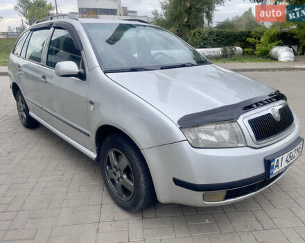 Серый Шкода Фабия, объемом двигателя 1.4 л и пробегом 247 тыс. км за 3900 $, фото 3 на Automoto.ua