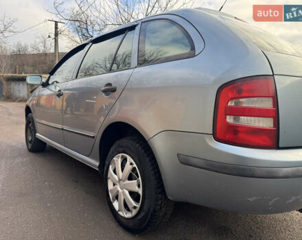 Серый Шкода Фабия, объемом двигателя 1.4 л и пробегом 300 тыс. км за 1850 $, фото 14 на Automoto.ua