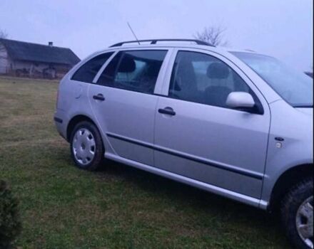 Серый Шкода Фабия, объемом двигателя 1.4 л и пробегом 240 тыс. км за 3800 $, фото 3 на Automoto.ua