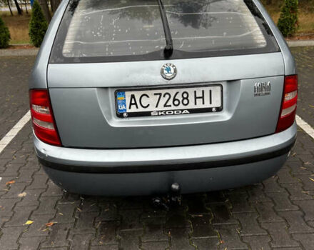 Серый Шкода Фабия, объемом двигателя 1.4 л и пробегом 315 тыс. км за 3250 $, фото 4 на Automoto.ua