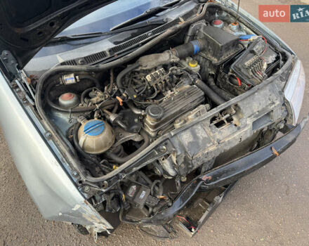 Серый Шкода Фабия, объемом двигателя 1.4 л и пробегом 300 тыс. км за 1850 $, фото 21 на Automoto.ua