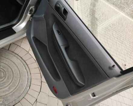 Сірий Шкода Фабія, об'ємом двигуна 1.39 л та пробігом 242 тис. км за 3249 $, фото 16 на Automoto.ua