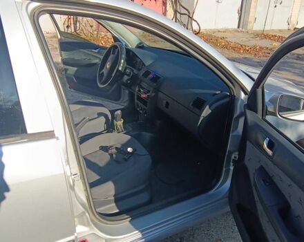 Серый Шкода Фабия, объемом двигателя 0 л и пробегом 300 тыс. км за 2000 $, фото 5 на Automoto.ua