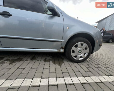Сірий Шкода Фабія, об'ємом двигуна 1.39 л та пробігом 210 тис. км за 4500 $, фото 6 на Automoto.ua