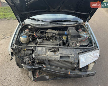 Серый Шкода Фабия, объемом двигателя 1.4 л и пробегом 300 тыс. км за 1850 $, фото 20 на Automoto.ua