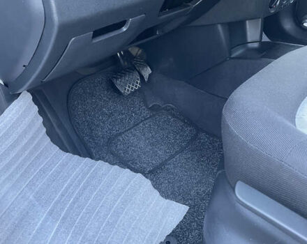 Сірий Шкода Фабія, об'ємом двигуна 1.39 л та пробігом 298 тис. км за 4700 $, фото 13 на Automoto.ua