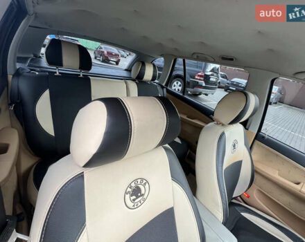 Сірий Шкода Фабія, об'ємом двигуна 1.39 л та пробігом 210 тис. км за 4500 $, фото 10 на Automoto.ua