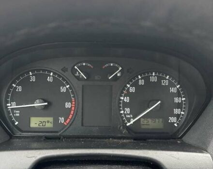 Серый Шкода Фабия, объемом двигателя 1.39 л и пробегом 257 тыс. км за 3750 $, фото 8 на Automoto.ua