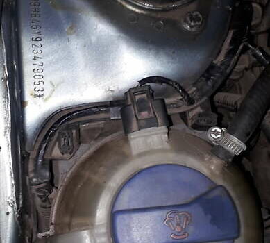 Серый Шкода Фабия, объемом двигателя 1.4 л и пробегом 300 тыс. км за 2900 $, фото 1 на Automoto.ua