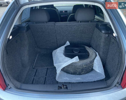 Сірий Шкода Фабія, об'ємом двигуна 1.39 л та пробігом 298 тис. км за 4700 $, фото 28 на Automoto.ua