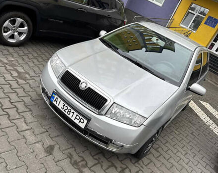 Сірий Шкода Фабія, об'ємом двигуна 1.4 л та пробігом 600 тис. км за 3300 $, фото 1 на Automoto.ua