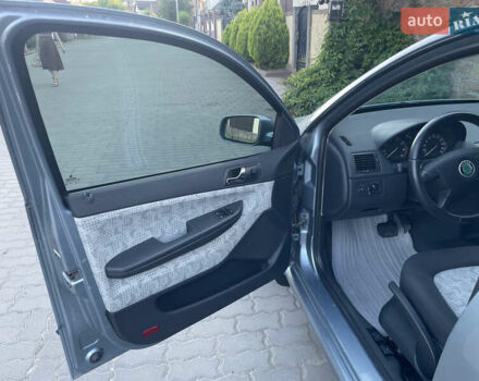 Сірий Шкода Фабія, об'ємом двигуна 1.39 л та пробігом 298 тис. км за 4700 $, фото 11 на Automoto.ua