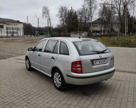 Сірий Шкода Фабія, об'ємом двигуна 1.39 л та пробігом 242 тис. км за 3249 $, фото 2 на Automoto.ua