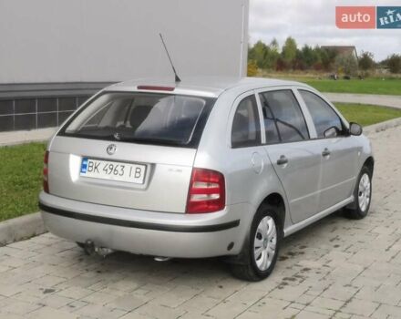 Сірий Шкода Фабія, об'ємом двигуна 1.4 л та пробігом 248 тис. км за 3400 $, фото 3 на Automoto.ua