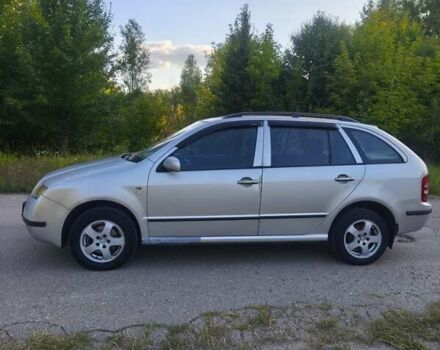 Сірий Шкода Фабія, об'ємом двигуна 1.4 л та пробігом 237 тис. км за 2950 $, фото 1 на Automoto.ua