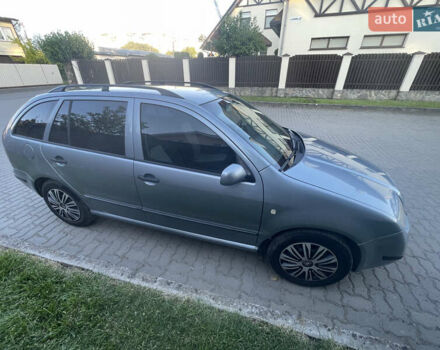 Сірий Шкода Фабія, об'ємом двигуна 1.39 л та пробігом 298 тис. км за 4700 $, фото 4 на Automoto.ua