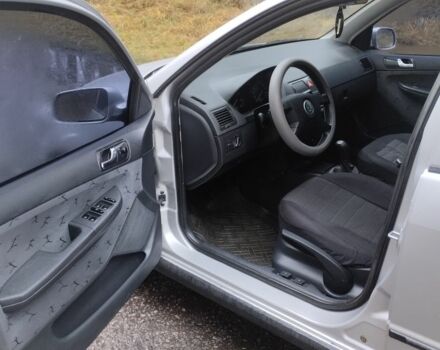 Сірий Шкода Фабія, об'ємом двигуна 1.4 л та пробігом 219 тис. км за 3350 $, фото 12 на Automoto.ua