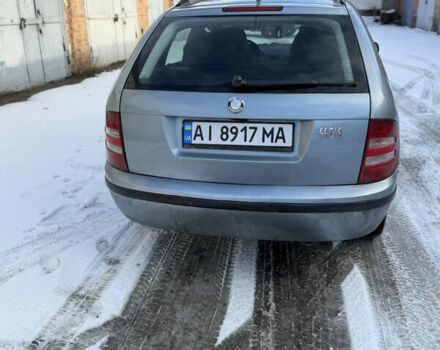 Сірий Шкода Фабія, об'ємом двигуна 1.4 л та пробігом 402 тис. км за 2600 $, фото 3 на Automoto.ua