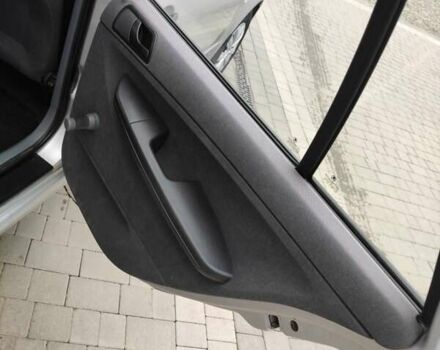 Сірий Шкода Фабія, об'ємом двигуна 1.39 л та пробігом 242 тис. км за 3249 $, фото 23 на Automoto.ua