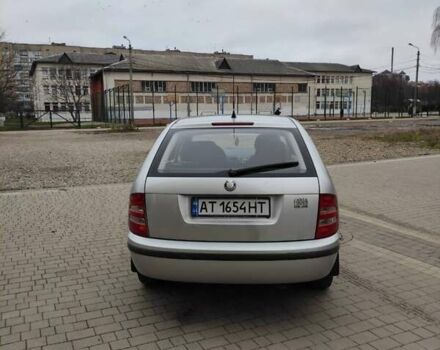Сірий Шкода Фабія, об'ємом двигуна 1.39 л та пробігом 242 тис. км за 3249 $, фото 3 на Automoto.ua