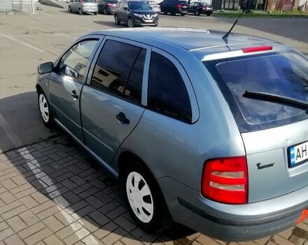 Сірий Шкода Фабія, об'ємом двигуна 1.4 л та пробігом 350 тис. км за 3200 $, фото 3 на Automoto.ua