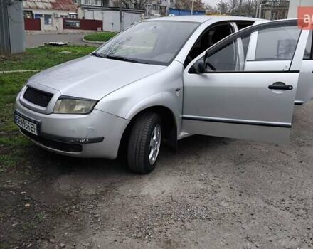 Серый Шкода Фабия, объемом двигателя 1.4 л и пробегом 368 тыс. км за 4000 $, фото 3 на Automoto.ua