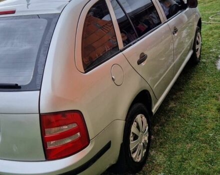 Шкода Фабия 2003 в Тячеве на Automoto.ua Серый Шкода Фабия, объемом двигателя 1.2 л и пробегом 340 тыс. км за 2800 $, фото 7 на Automoto.ua