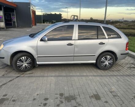 Сірий Шкода Фабія, об'ємом двигуна 1.4 л та пробігом 303 тис. км за 3400 $, фото 3 на Automoto.ua