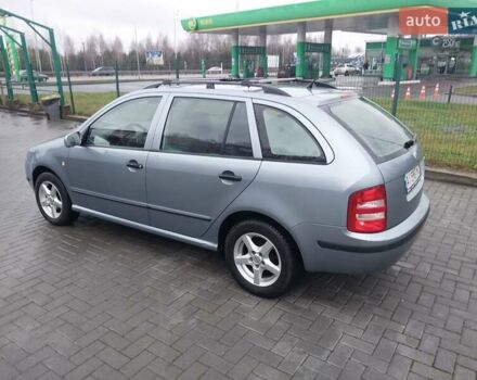 Сірий Шкода Фабія, об'ємом двигуна 1.39 л та пробігом 277 тис. км за 4400 $, фото 12 на Automoto.ua